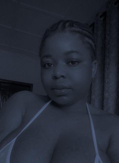 Mimi - puta in Lagos, Nigeria Photo 4 of 5