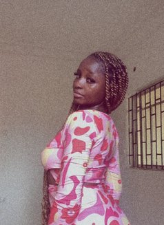 Mimi - puta in Lagos, Nigeria Photo 2 of 5