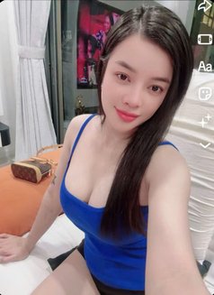 Mimi - puta in Muscat Photo 5 of 5