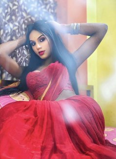 Mimi Roy - Transsexual escort in Kolkata Photo 8 of 9