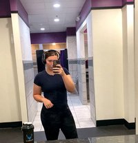 Mimi - puta in Erbil