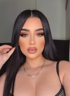 Mimi - escort in Ajmān Photo 9 of 12