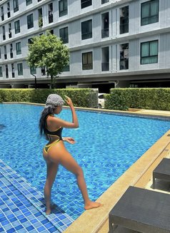 Mimi - escort in Bangkok Photo 6 of 7