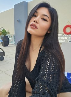Mimi - escort in Abu Dhabi Photo 6 of 9