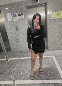 Mimi - escort in Abu Dhabi Photo 7 of 9