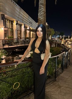 Mimi - escort in Abu Dhabi Photo 8 of 8