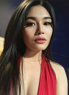 Mimi - escort in Abu Dhabi Photo 8 of 11