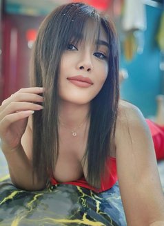 Mimi - escort in Abu Dhabi Photo 10 of 11