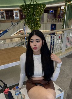 Mimi - escort in Al Manama Photo 2 of 5