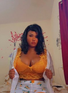 MImi V&A waterfall +91//88673//1473 - escort in Bangalore Photo 1 of 3