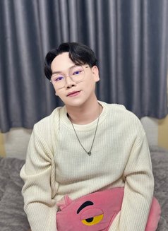 Min Jae Gay Thai Vers Bottom - Transsexual escort in Muscat Photo 3 of 4