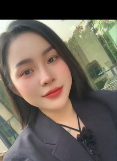Min Jun - escort in Dubai Photo 3 of 5