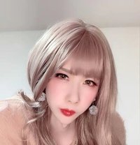 Min Min - Transsexual escort in Shanghai