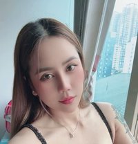 Min - escort in Hanoi Photo 1 of 8