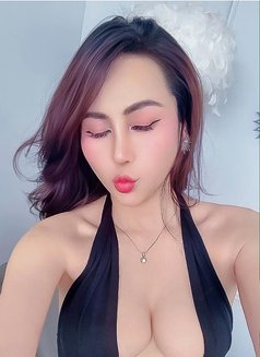Min - escort in Ho Chi Minh City Photo 3 of 13