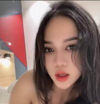 Min - escort in Singapore