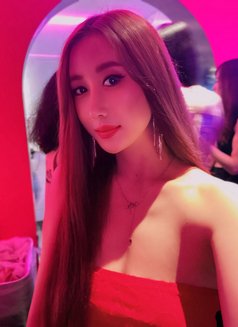 Min - escort in Tokyo Photo 12 of 13