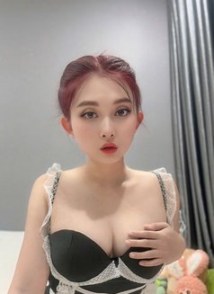Min - escort in Ho Chi Minh City Photo 4 of 6