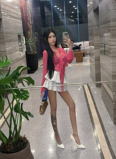 Mina Chang - escort in Makati City Photo 4 of 16