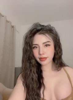 Mina Cô Gái Ngọt Ngào - escort in Abu Dhabi Photo 3 of 4