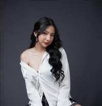 Mina - puta in Manila