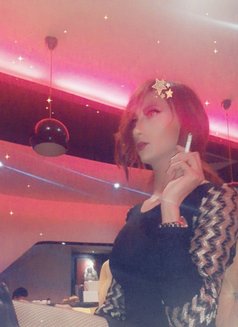 Mina - Transsexual escort in Tunis Photo 6 of 15
