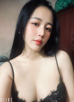 Mina - escort in Mauritius Photo 1 of 4