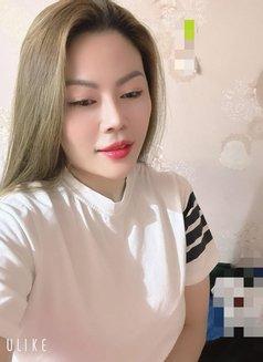 Mina 🦋 Full Service Best Girl - escort in Singapore Photo 3 of 4