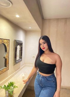 Mina full service - escort in Khobar Photo 1 of 10