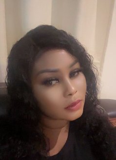 Mina - escort in Muscat Photo 2 of 2