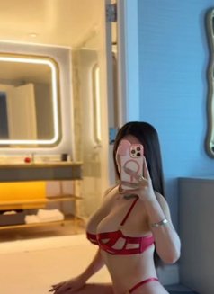 mina - escort in Dubai Photo 4 of 4