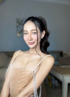 Mina. Ladyboy - masseuse in Tokyo Photo 3 of 12