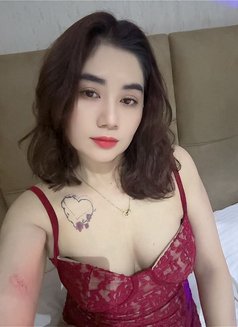 Mina Massage Full Service - puta in Al Manama Photo 6 of 8