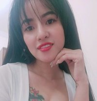 Mina - escort in Jeddah Photo 1 of 8