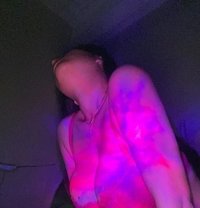 New here - escort in Vancouver