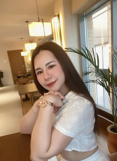 Mina - escort in Fujairah Photo 1 of 2