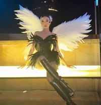 sakalia - puta in Doha Photo 8 of 8