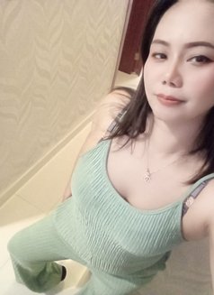 Mina - Transsexual escort in Muscat Photo 1 of 3