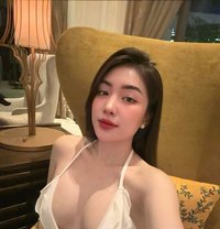 OutCall Service - masseuse in Abu Dhabi Photo 2 of 4