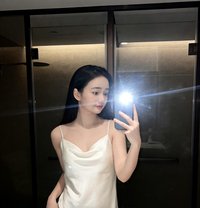 Mina - puta in Dubai