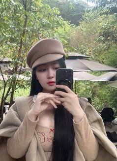 Nami - puta in Ho Chi Minh City Photo 1 of 5