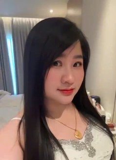 Hanna Vip full service - masseuse in Mumbai Photo 3 of 6