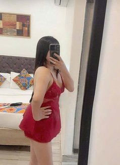 Hanna Vip full service - masseuse in Mumbai Photo 5 of 6