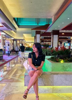 Minaa - escort in Makati City Photo 5 of 10