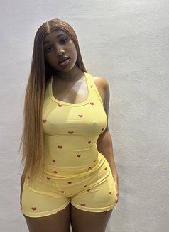 Minah - escort in Jeddah Photo 5 of 5