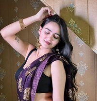 Minakshi - puta in Ahmedabad