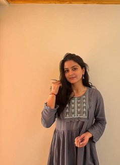 Minakshi - puta in Guwahati Photo 4 of 6