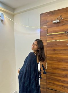 Minakshi - escort in Vadodara Photo 1 of 2