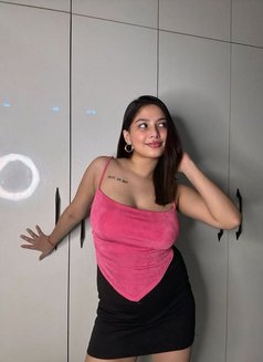 Minakshi - escort in Visakhapatnam Photo 2 of 3