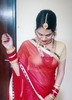 Minalgoddess - Transsexual escort in New Delhi Photo 1 of 16
